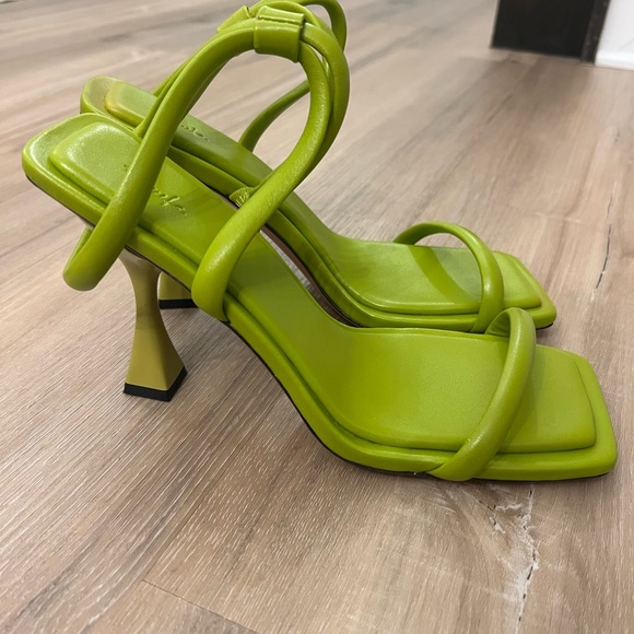 Hanifa Zeta Sandals - Picture 6 of 6